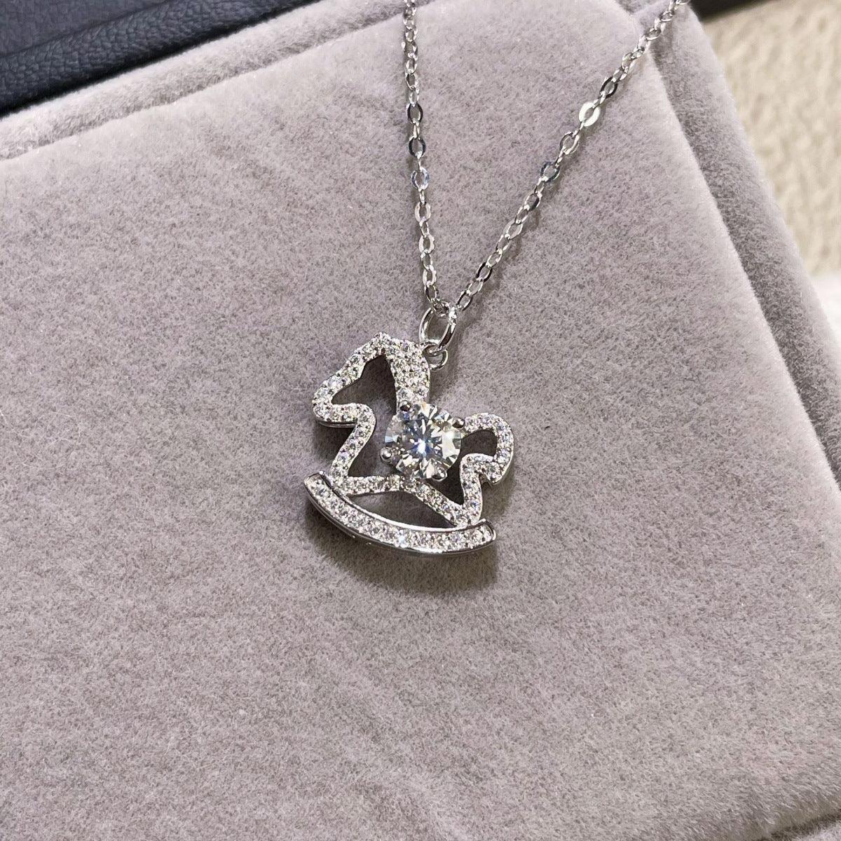 1e7572ee-6dc6-495d-9c33-8d5a8b6f9d03-Max