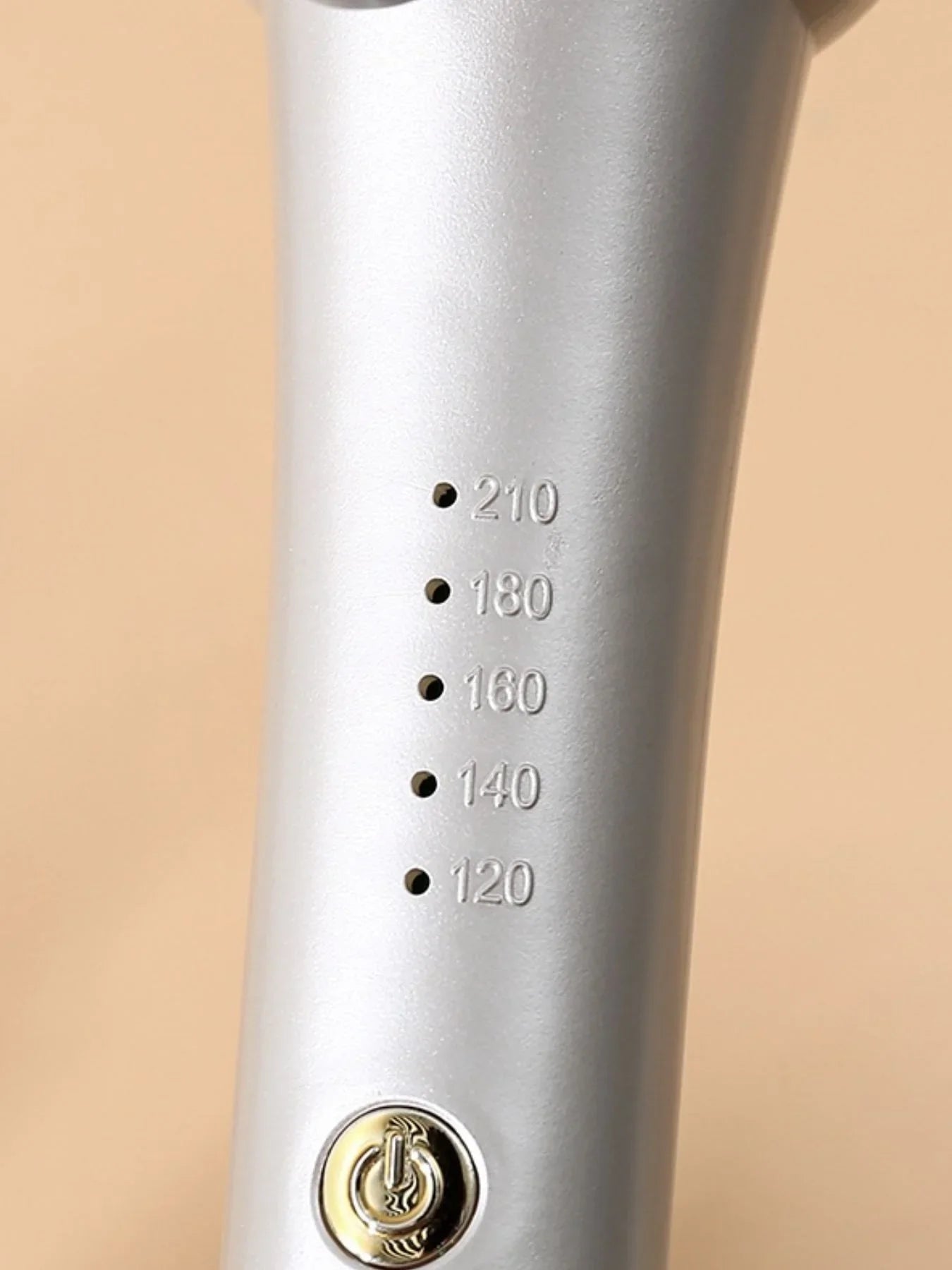 53677e1c-efe9-4eb7-9d17-4373a4d630d4-Max