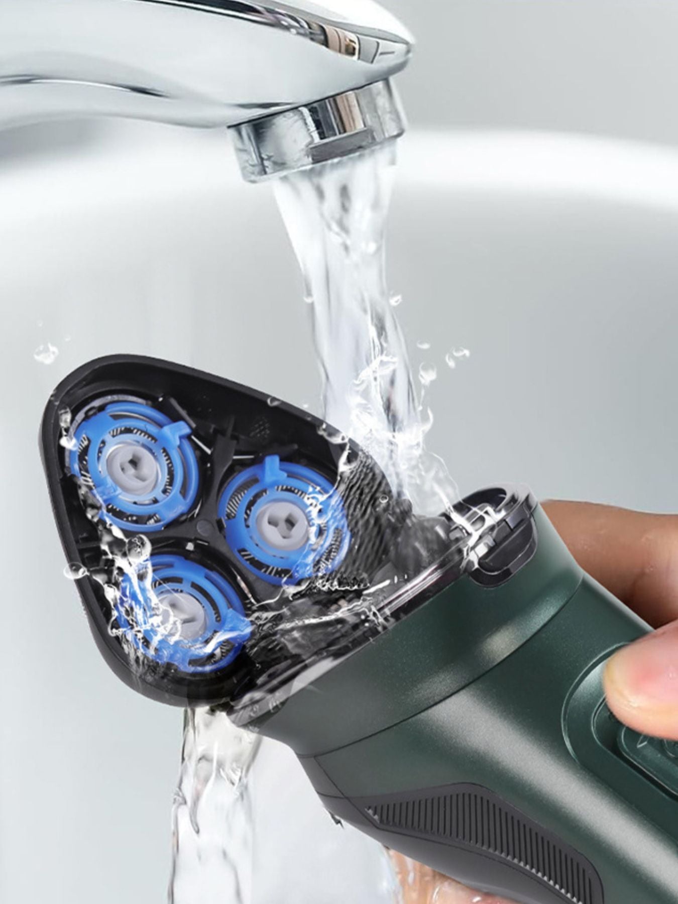 ff7bb2e6-31b0-47b3-ab9e-3421d4ded1d1-Max